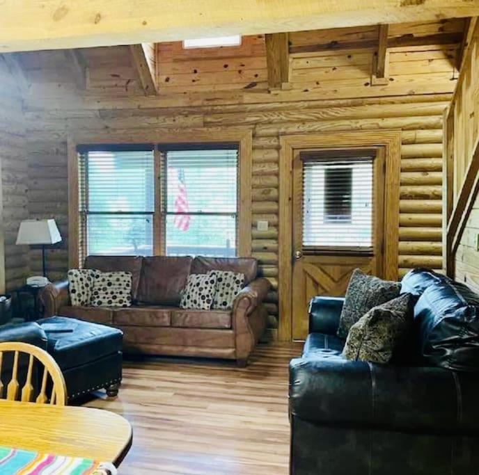 Rustic Black Bear Cabin Pigeon Forge Exterior foto