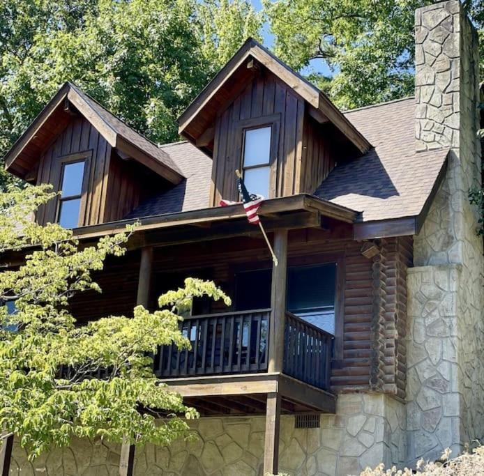 Rustic Black Bear Cabin Pigeon Forge Exterior foto